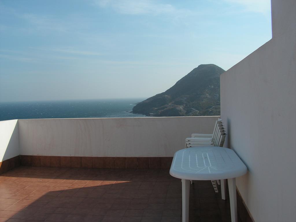 Apartamento Cala Reona Apartment กาโบเดปาลอส ภายนอก รูปภาพ